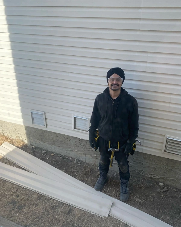 Contact Blueprint for roofing and siding services in Chestermere Alberta